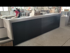 Table de réception moderne