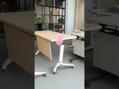 Table d'entraînement pliable mobile