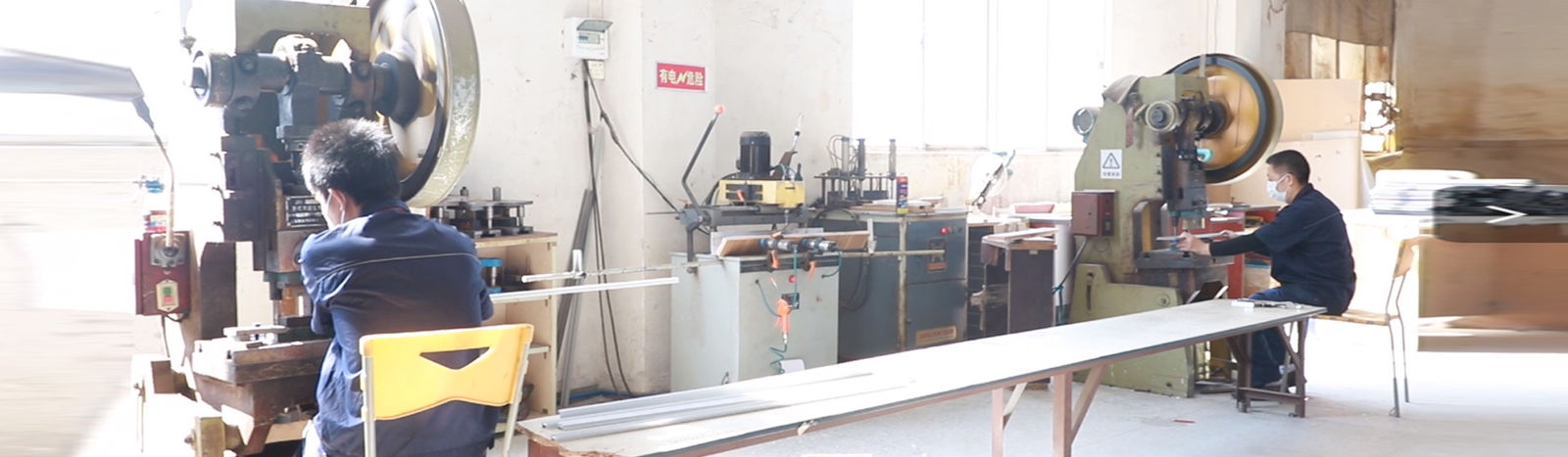Guangzhou Beston Furniture Manufacturing Co., Ltd. chaîne de production de fabricant