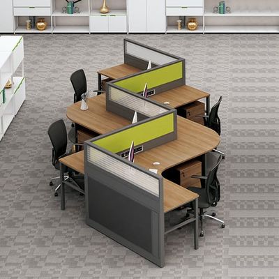 Séparation de compartiment de l'épaisseur 30mm de bureaux de poste de travail de bureau de 4 Seater