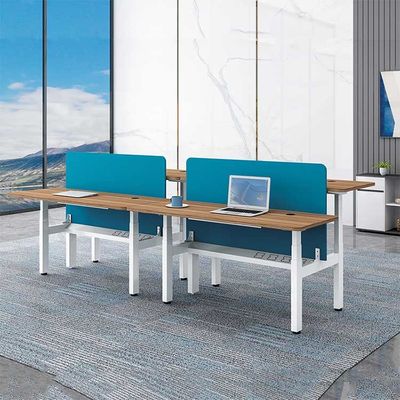 Poste de travail de bureau électrique pour 4 personnes 25mm Bureau réglable en hauteur en bois d'OEM