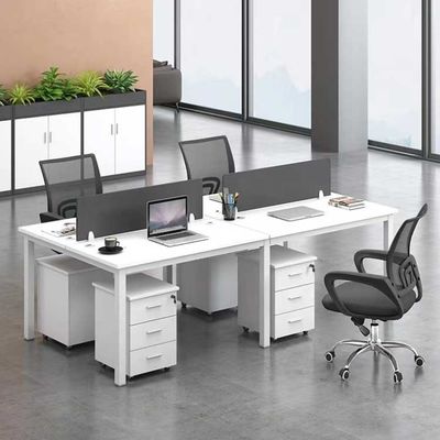 Bureaux de poste de travail de bureau de 4 personnes rayure de l'espace ouvert de 25mm résistante