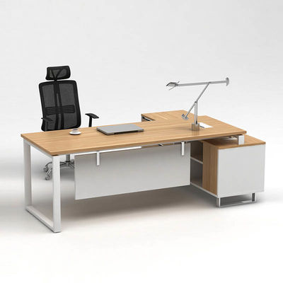 1.8M Meubles de bureau Bureau du PDG Bureau du bureau exécutif Table avec cabinet