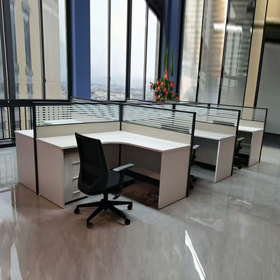 Postes de travail du personnel de bureau ouvert Écran en verre modulaire Postes de travail bureau