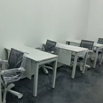 1.2M Tableau de bureau en bois blanc à ordinateur unique
