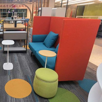 Canapé de bureau modulaire en tissu avec taille personnalisable pour bureau et salon