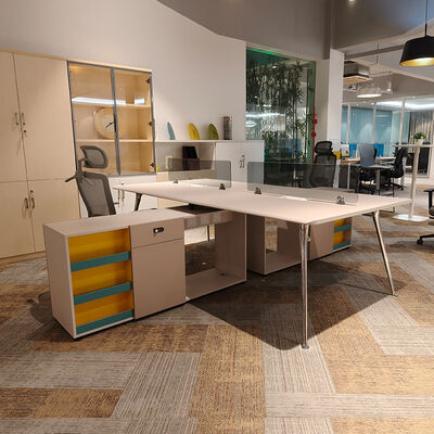 Meubles de bureau espaces de coworking modulaires 4 places personnes bureau ouvert